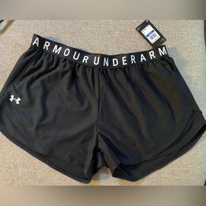 Black Under Armour XL shorts NWT